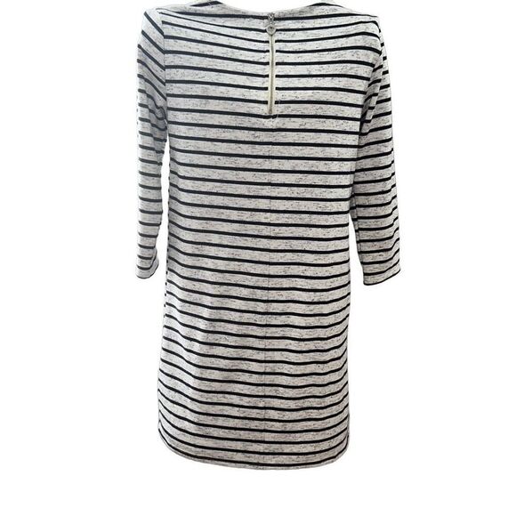 Small Abercrombie & Fitch Women’s Striped 3/4 Sleeve Black White Dress - Picture 2 of 5